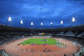 水球攻防转换中立代表队A节奏明快，水球犯规区